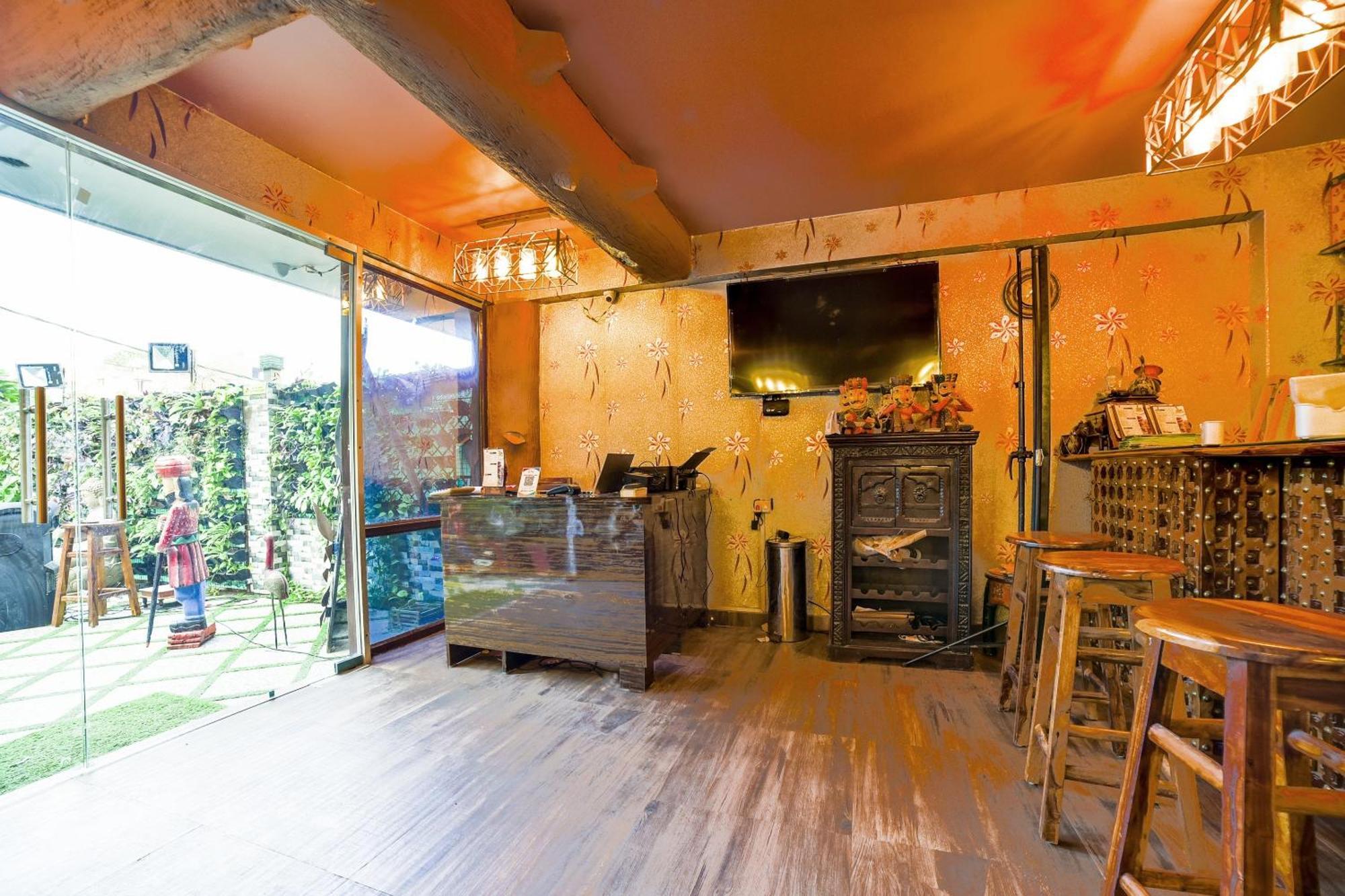 Oyo Cafe Garden Villa Patna  Eksteriør billede