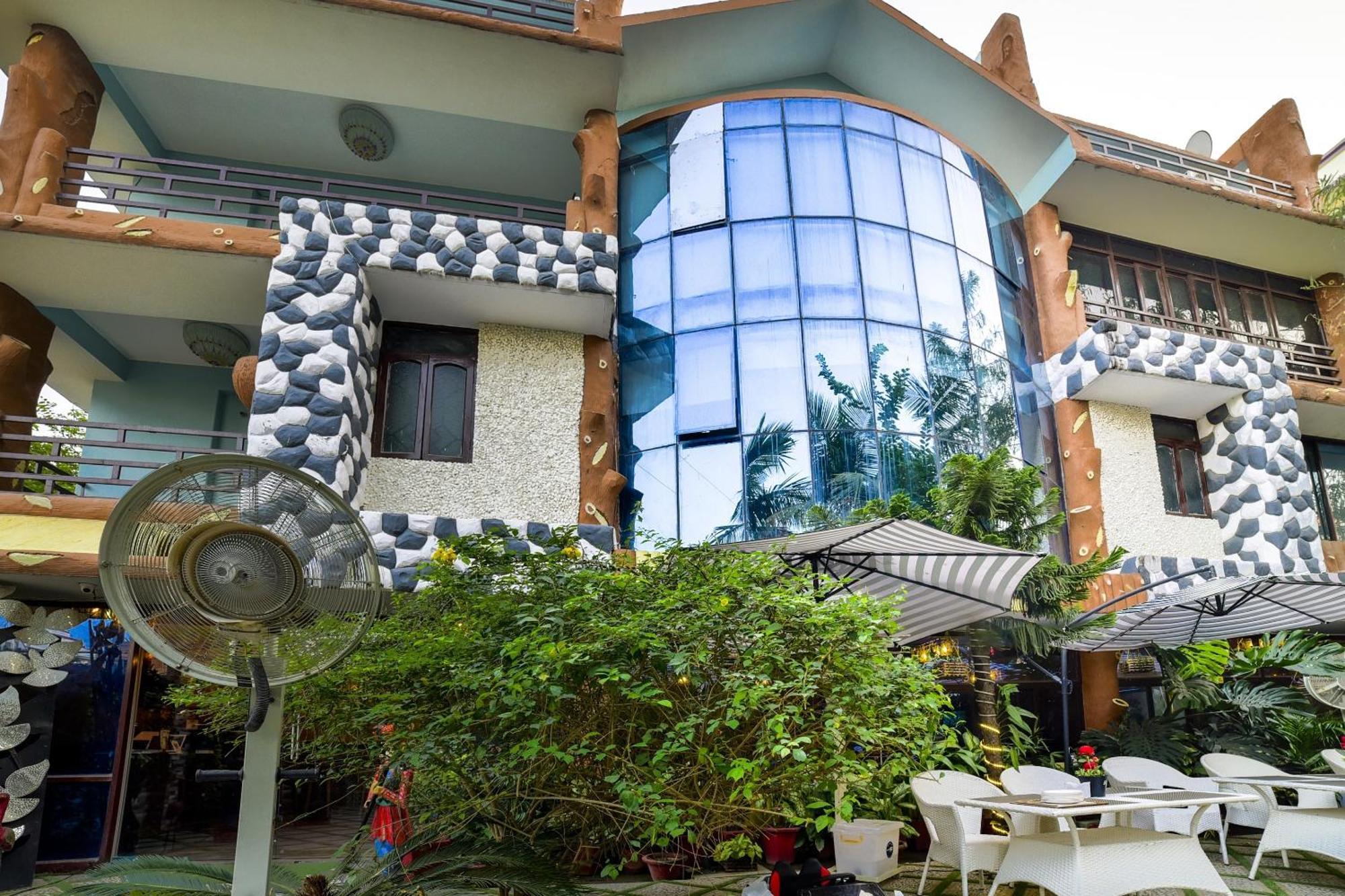 Oyo Cafe Garden Villa Patna  Eksteriør billede